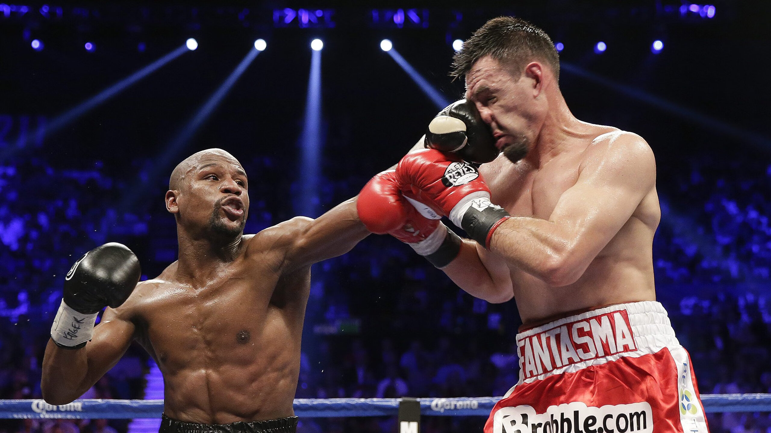 九游平台官网-贝尔哈德·福特：全黑队进攻中不可或缺的战术支柱，贝尔福特vs霍利菲尔德